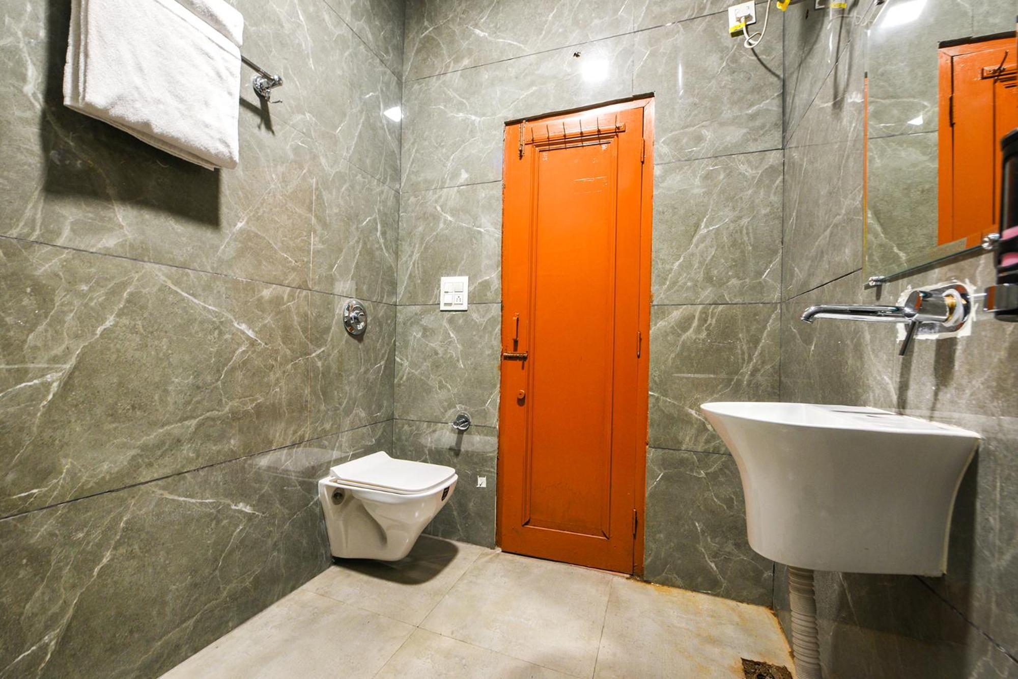 אמריצר Fabhotel Alpine Tree מראה חיצוני תמונה